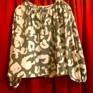 Elizabeth and James Long Sleeve Blouse